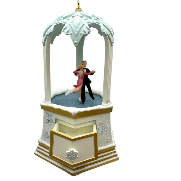 Hallmark Keepsake Ornament Waltzing on Air 2007 Treasures and Dreams Music & Mot - Picture 4 of 12